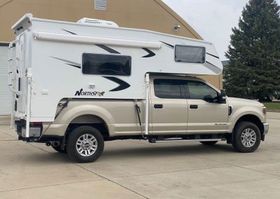 Laredo-SC-on-a-F250-Long-Bed