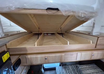 2023-tc650-cabover-underbed-storage--24-842362