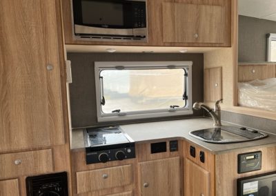 Wind Bandit Kitchen (3)