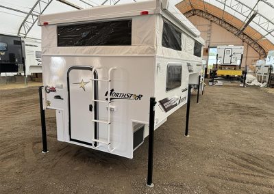 G Max 650 Exterior Rear