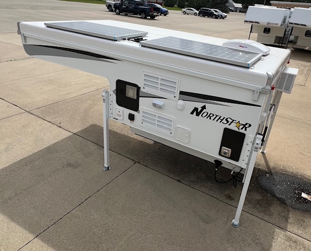 600SS-shown-with-2nd-175-watt-solar-hot-water-and-rear-wall-ac-options 600SS